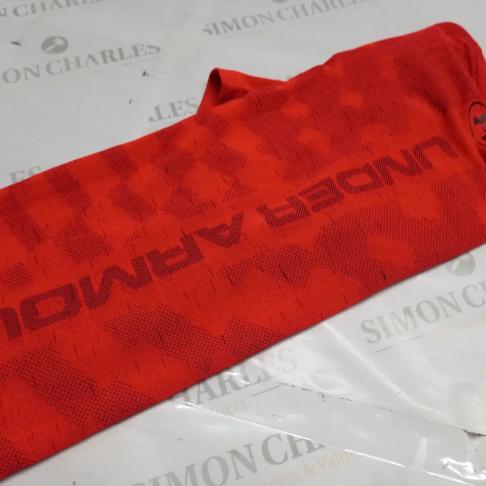 UNDER ARMOUR RED T-SHIRT - MD
