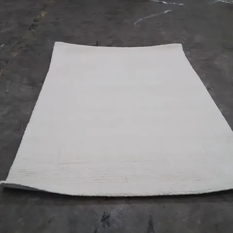 QUALITY DESIGNER AREA RUG - APPROXIMATELY 163x120cm