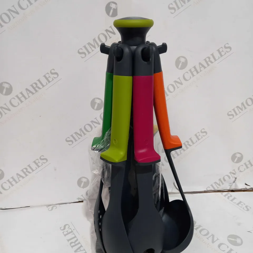 KITCHEN UTENSIL HOLDER WITH UTENSILS 