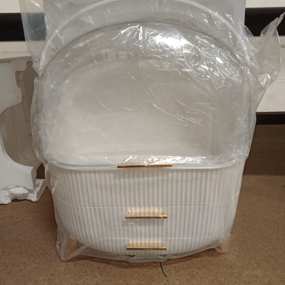 DRESSING CASE – WHITE STORAGE UNIT, 29X20X34 CM (MADE IN CHINA) – BOXED