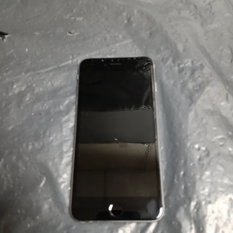 IPHONE – SILVER BOXED