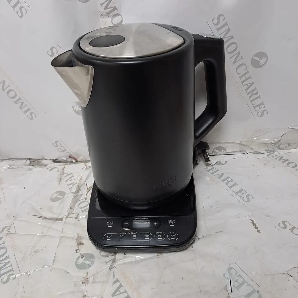 BOXED NINJA PERFECT TEMPERATURE KETTLE KT200UK