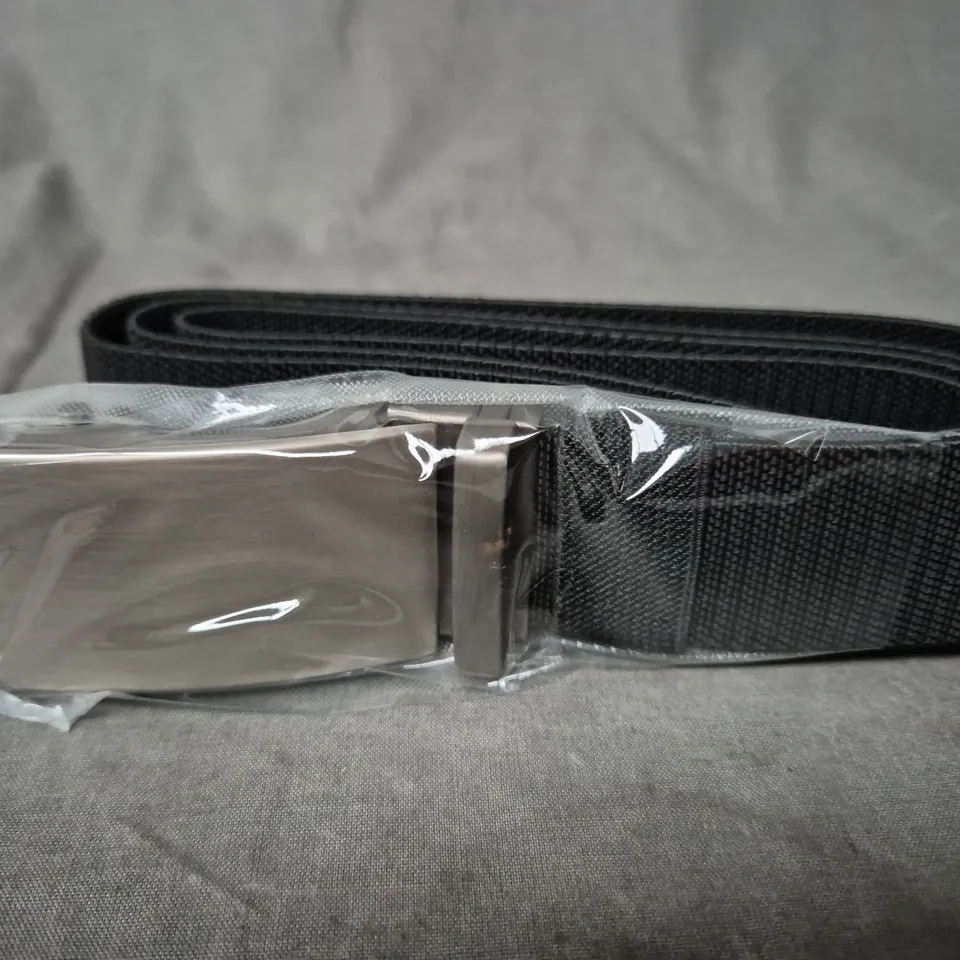 WRODEN PLAIN BLACK WOVEN BELT WITH SILVER BUCKLE
