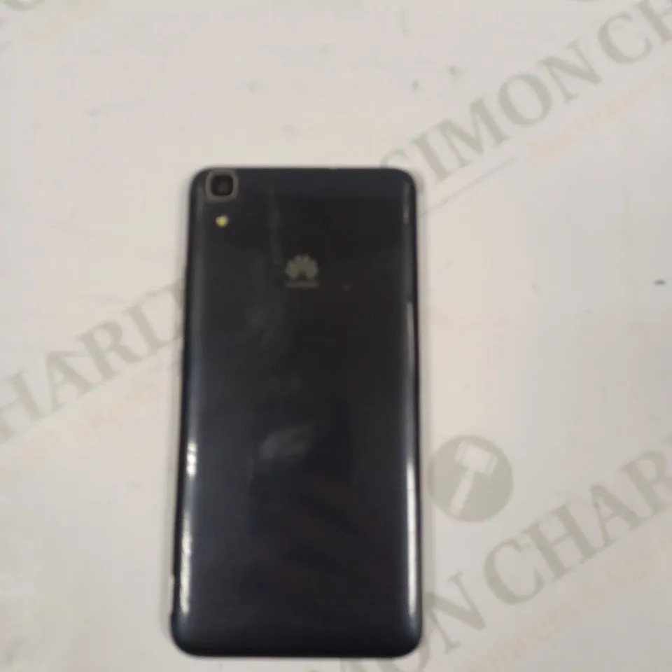 HUAWEI Y6 32GB ANDROID SMARTPHONE 
