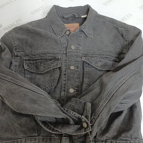 LEVI DEMIN BUTTON UP JACKET IN BLACK - MEDIUM