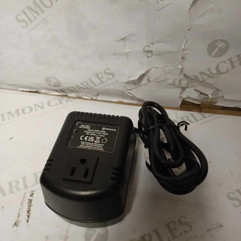 MERCURY STEP DOWN VOLTAGE CONVERTER UK2US100VA