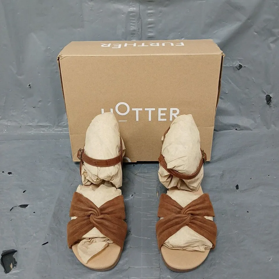 BOXED PAIR OF HOTTER JAVA SANDAL RICH TAN UK 7 