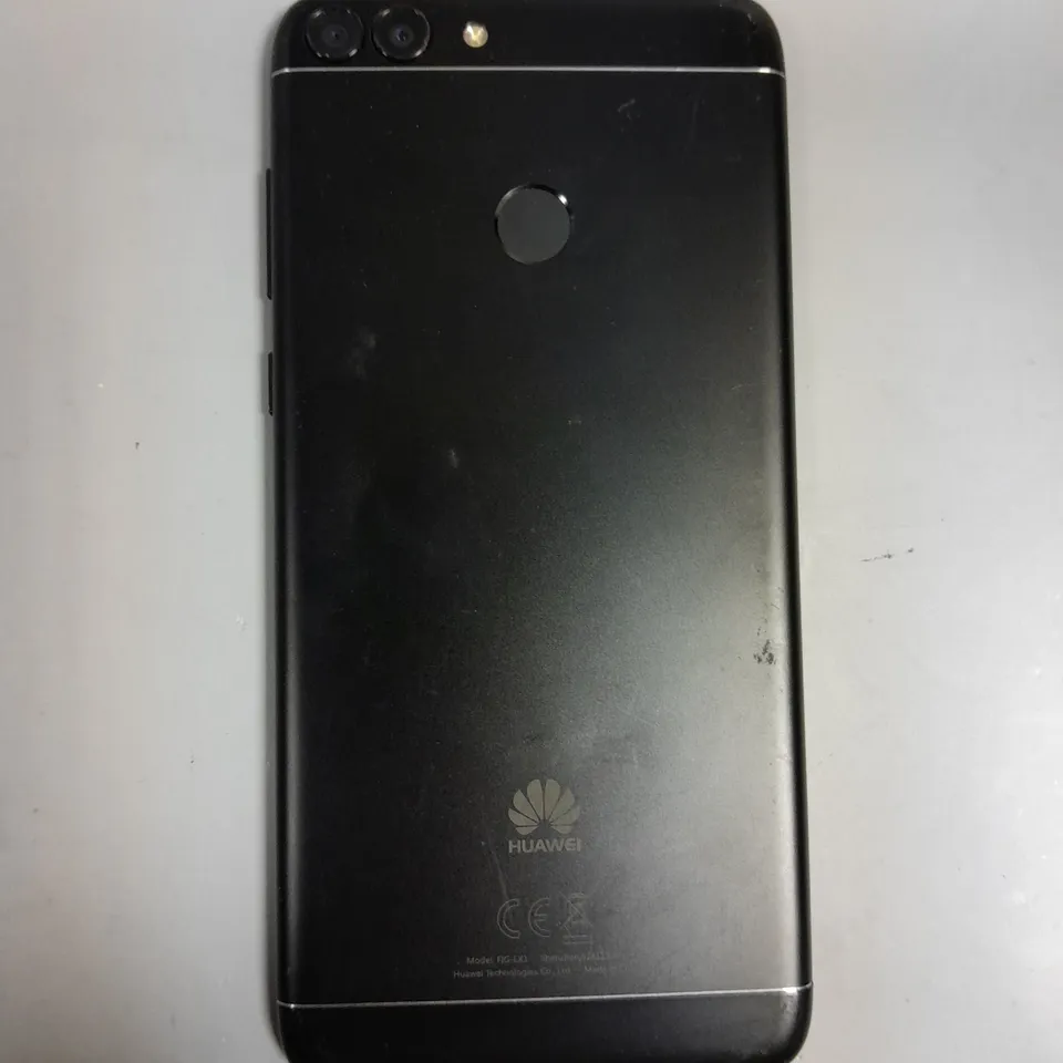 HUAWEI P SMART SMARTPHONE 
