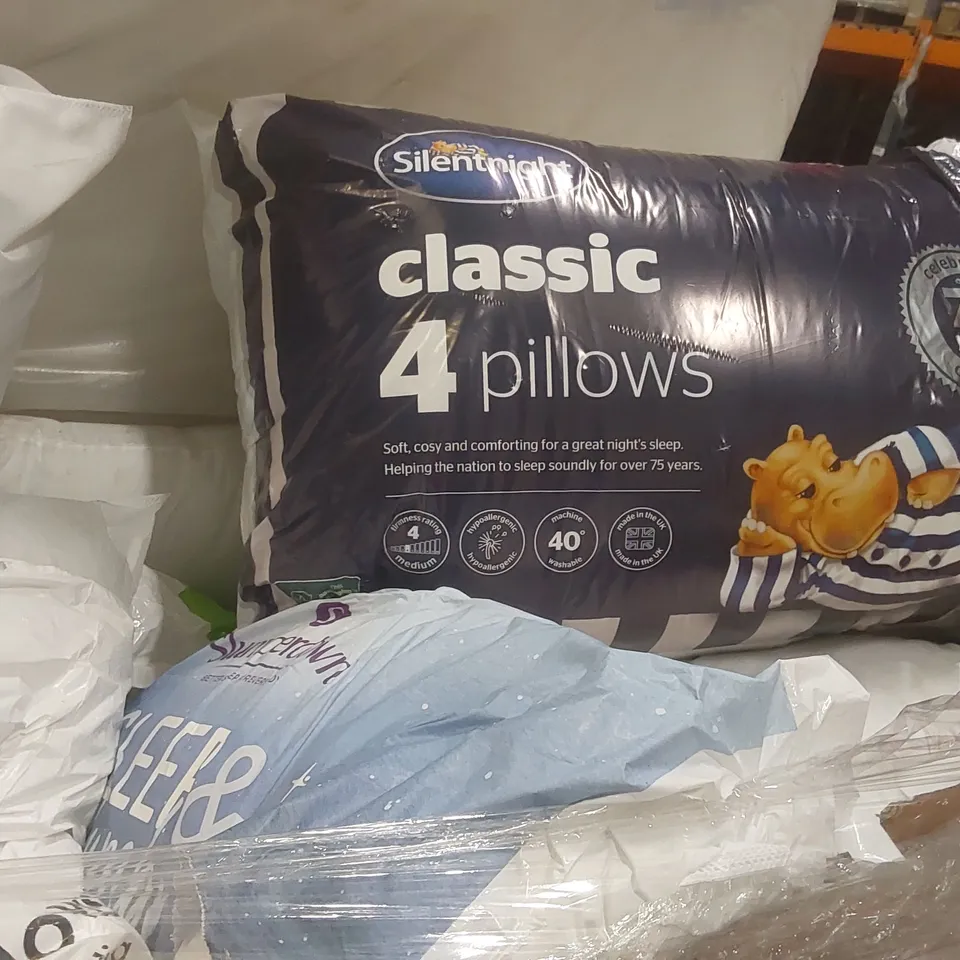 PALLET CONTAINING A LARGE QUANTITY OF ASSORTED BEDDING INCLUDING: PILLOWS, COT MATTRESS ECT