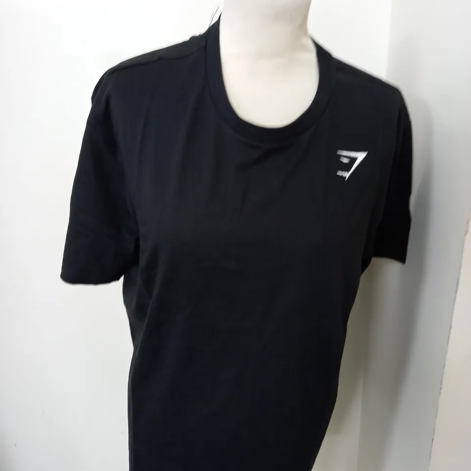 GYMSHARK BLACK CREST T-SHIRT MEDIUM 