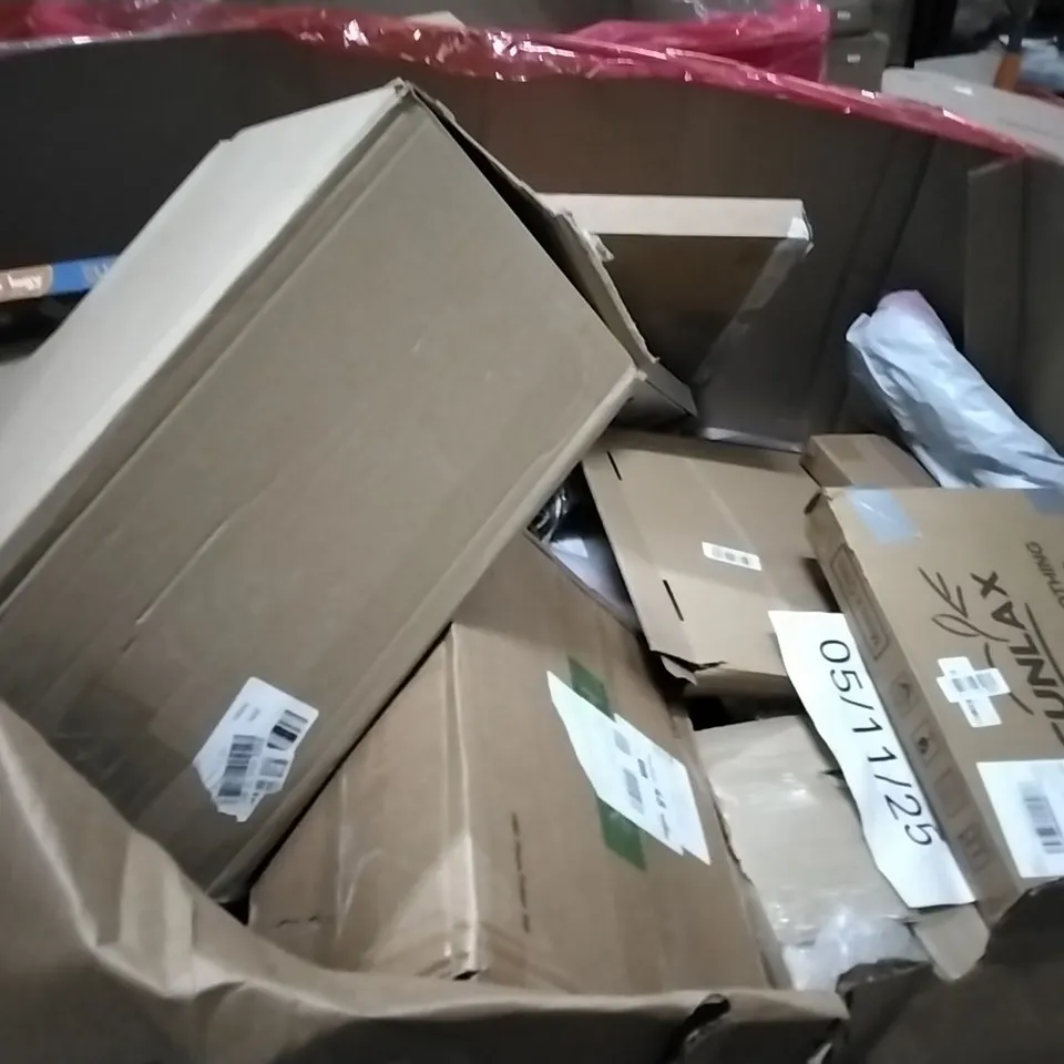 PALLET OF ASSORTED PRODUCTS AND HOUSEHOLD GOODS TO INCLUDE;TOILET SEAT,KIDS GAME POP UP TENT