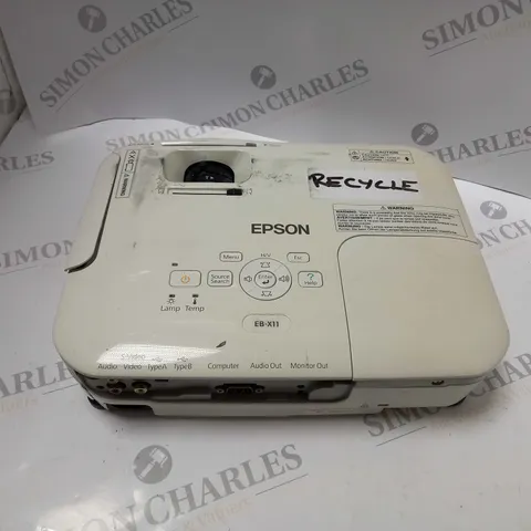 EPSON H435B LCD PROJECTOR