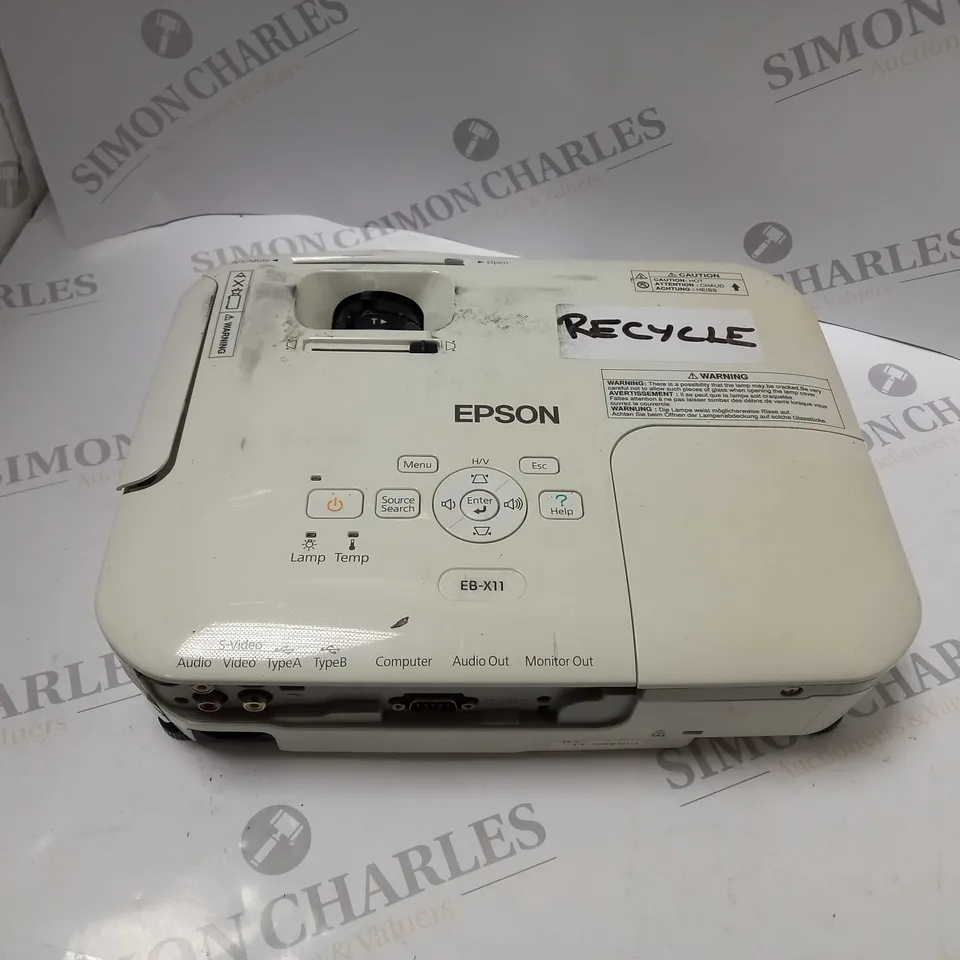 EPSON H435B LCD PROJECTOR 