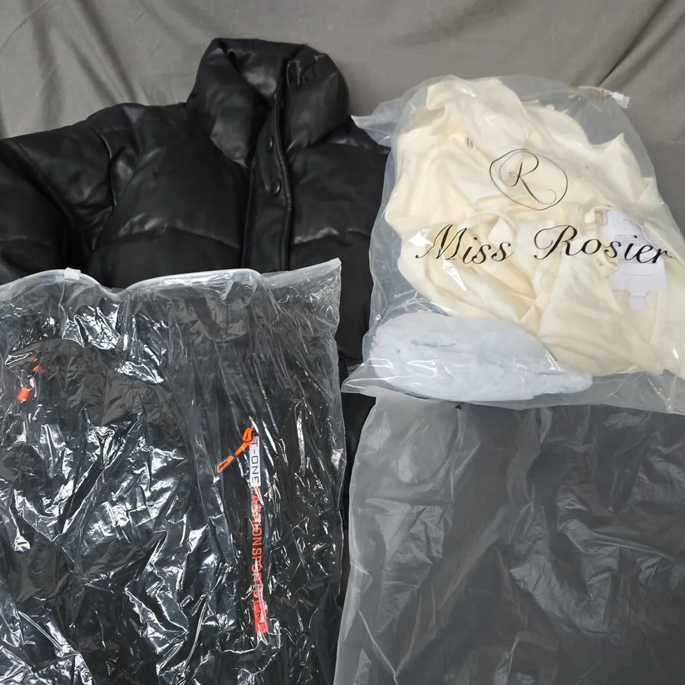 APPROXIMATELY 25 ASSORTED CLOTHING ITEMS IN VARIOUS SIZES, STYLES & COLOURS TO INCLUDE BRANDS SUCH AS ZARA, MISS ROSIER, ALO, ETC - COLLECTION ONLY