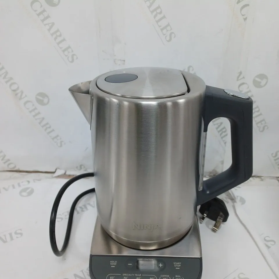 BOXED NINJA PERFECT TEMPERATURE KETTLE KT201UK 