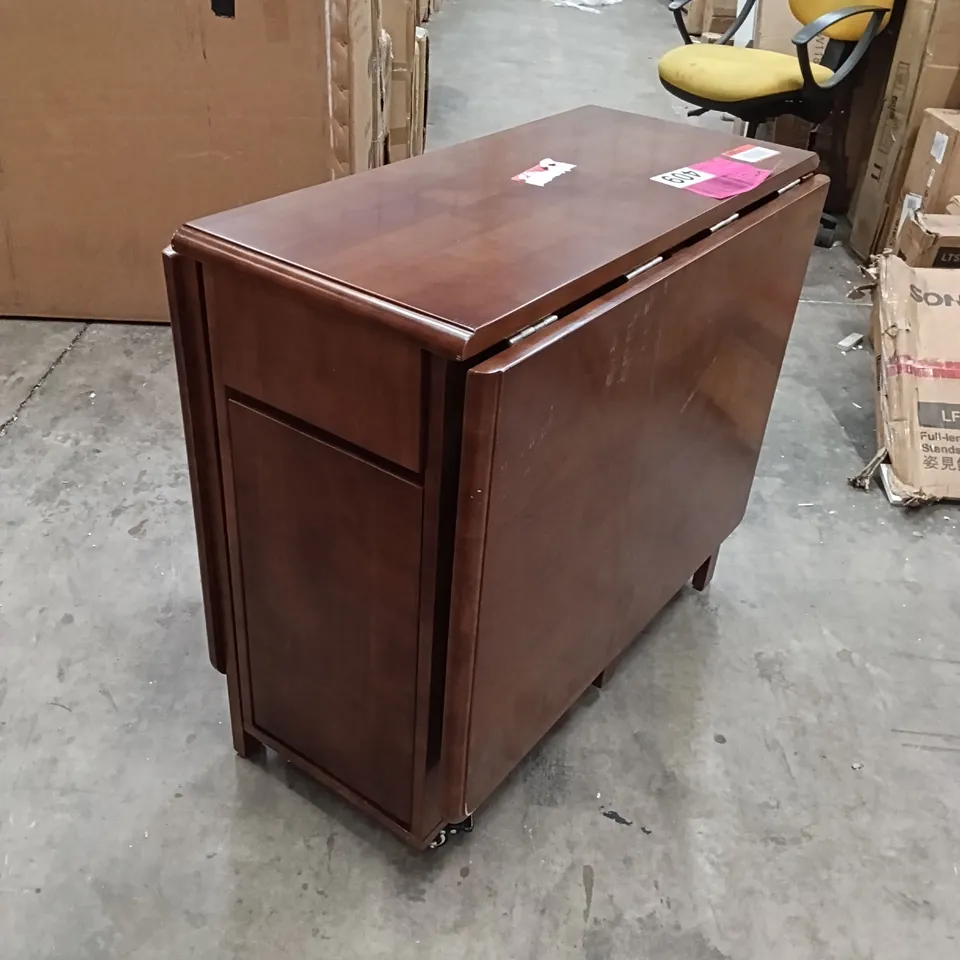 FOLDING DINING TABLE - BROWN