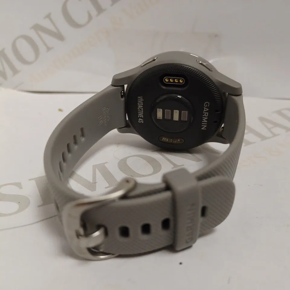 GARMIN VIVOACTIVE 4S SMART WATCH