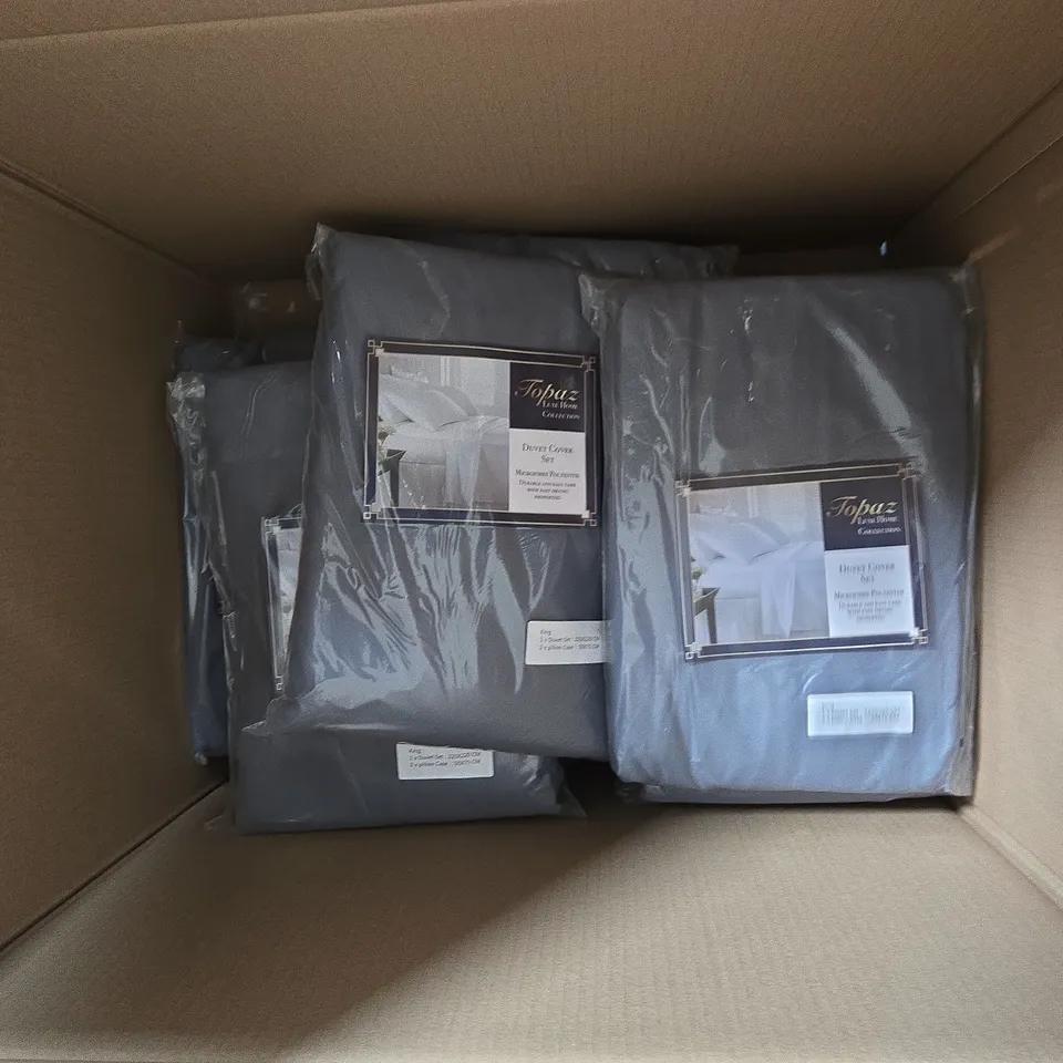 TOPAZ LUXE HOME COLLECTION DUVET COVER SET – KING SIZE MICROFIBER POLYESTER, BOX OF APPROXIMATELY 10