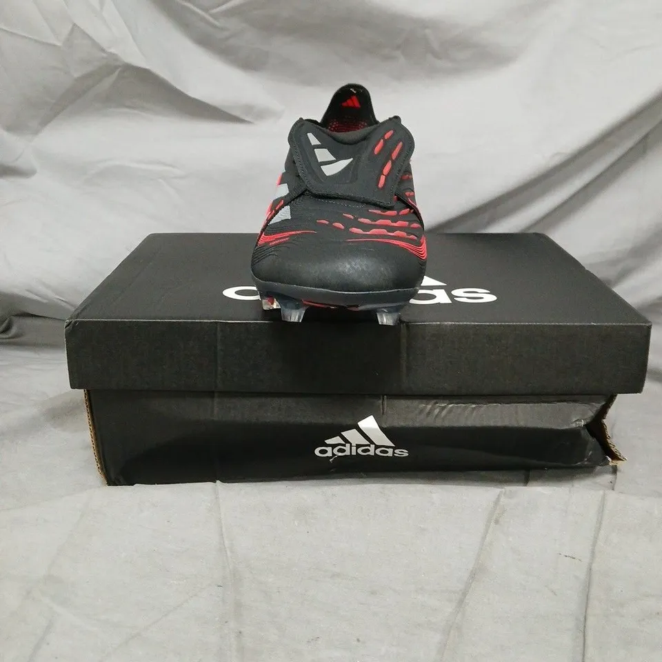 BOXED PAIR OF ADIDAS PREDATOR FOOTBALL BOOTS – BLACK/RED - SIZE 9.5