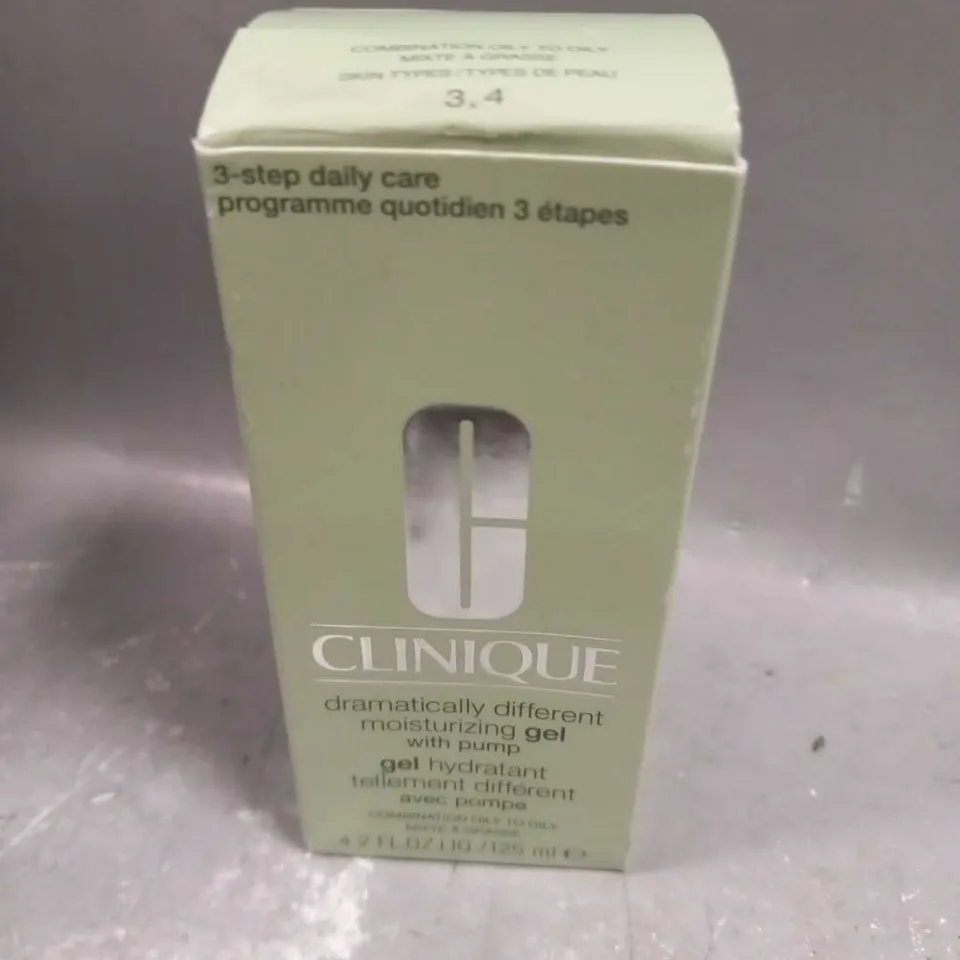 BOXED CLINIQUE MOISTURIZING GEL 125ML