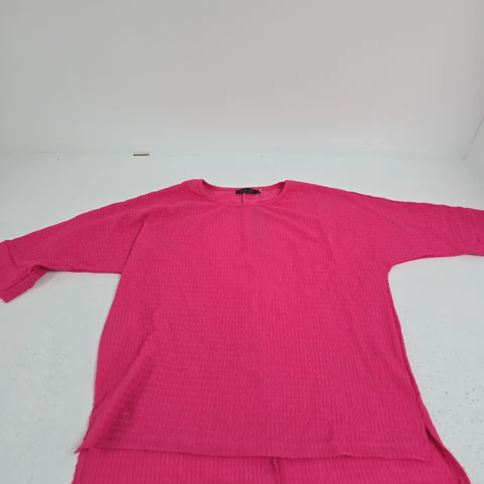 SUGAR CRISP LADIES TEXTURE DOLMAN TOP – PINK, SIZE S