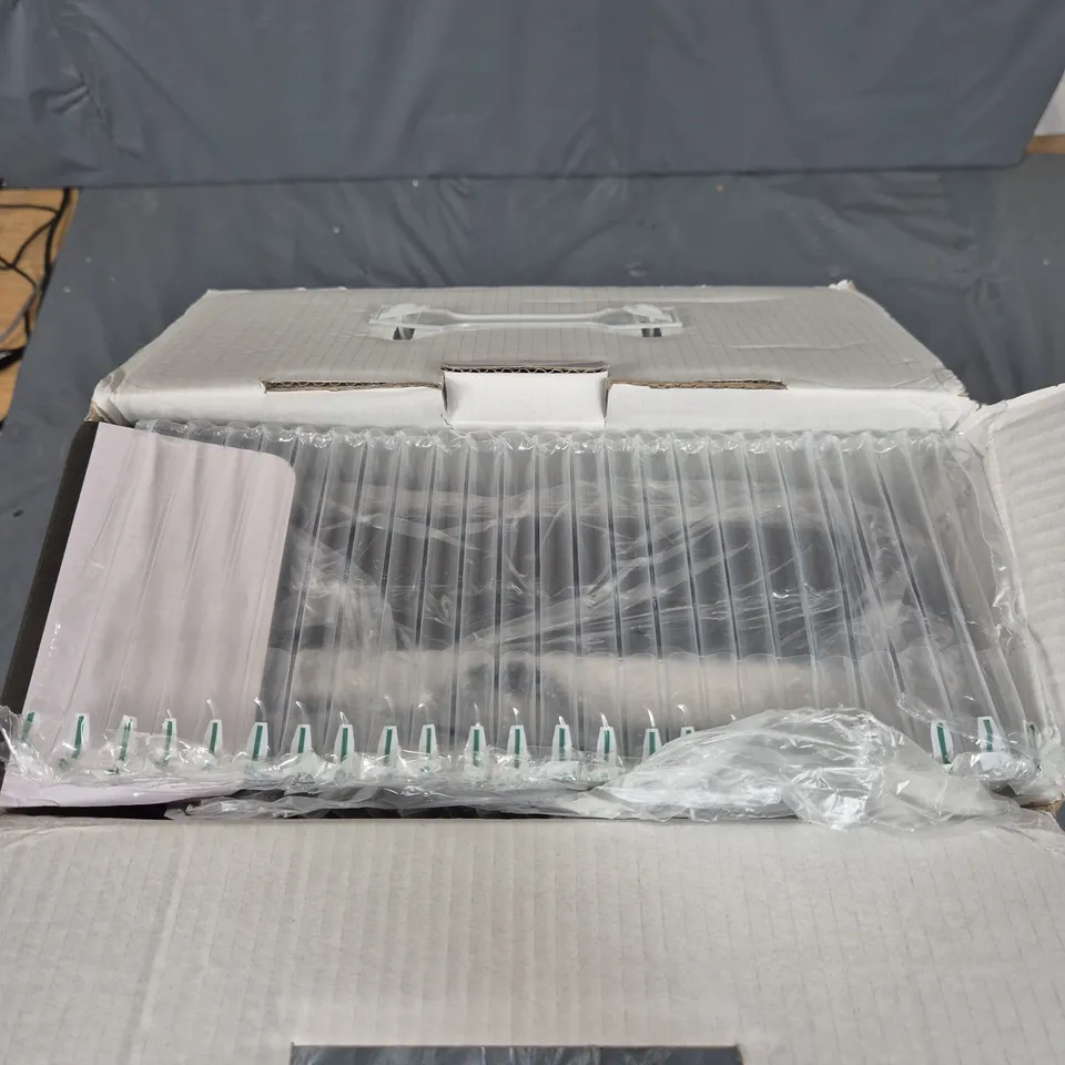 BOXED BLISS & BEYOND FOLDABLE FOOT SPA