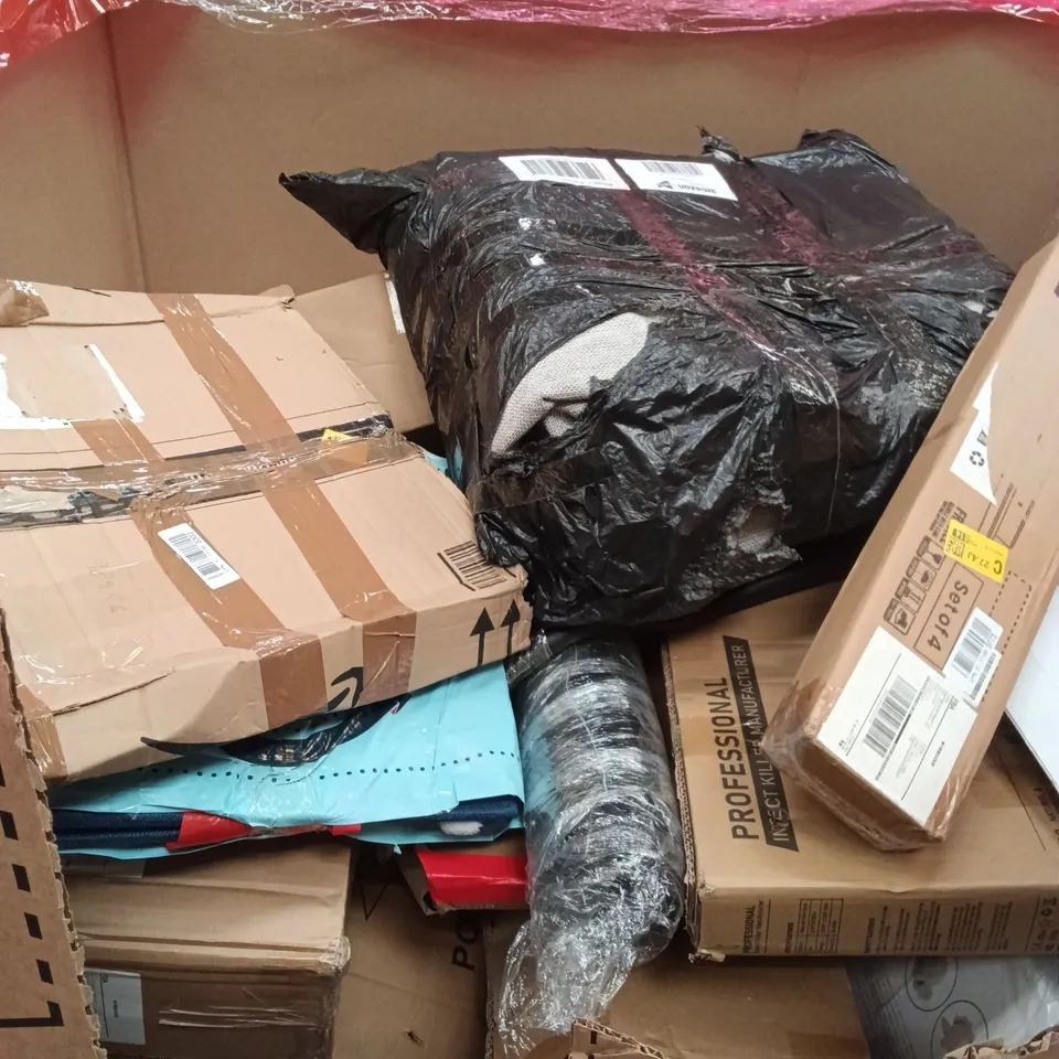 PALLET OF ASSORTED HOUSEHOLD GOODS AND PRODUCTS TO INCLUDE; COMPACT POWER CARPET WASHER, ENTRANCE CARPET, METAL ARDROBE