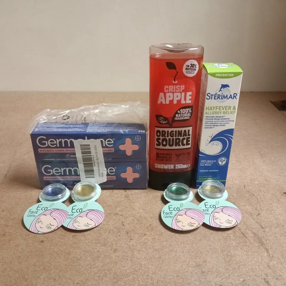 APPROXIMATELY 20 ASSORTED HEALTH & BEAUTY ITEMS INCLUDING VARIOUS MAKES AND BRANDS - COLLECTION ONLY