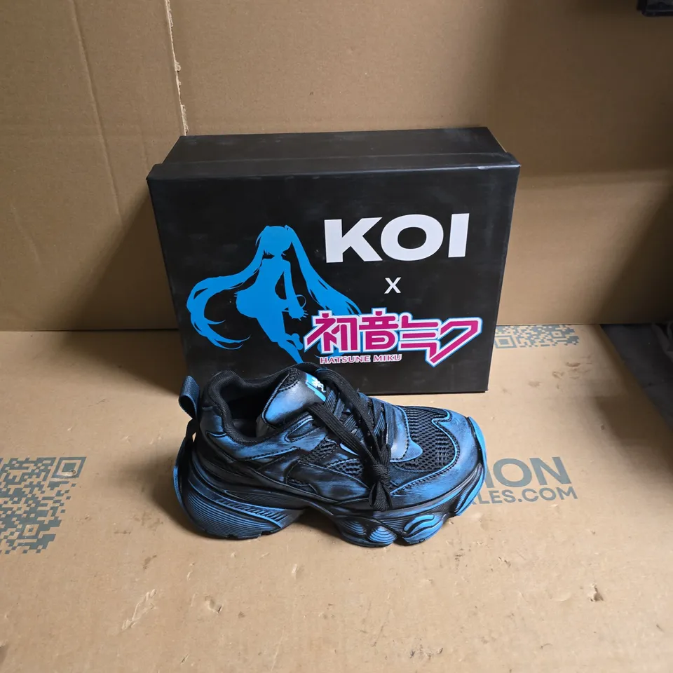 KOI HATSUNE MIKU MEGA CHUNKY TRAINER - BLACK - UK SIZE 4 