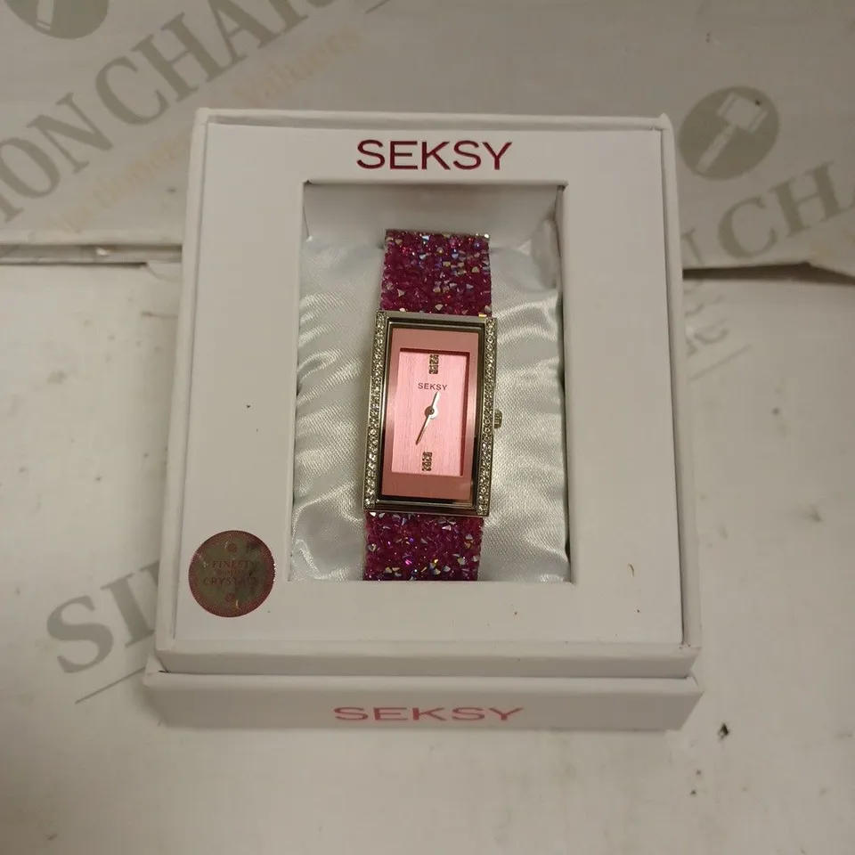 BOXED SEKSY BY SEKONDA LADIES STONE SET WATCH WITH STAINLESS STEEL BACK - JAPAN MOVEMENT. 