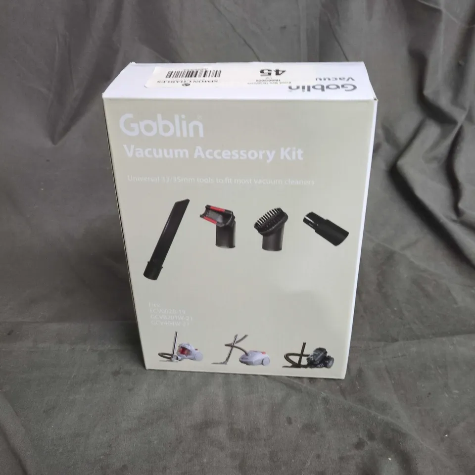 GOBLIN VACUUM ACCESSORY KIT – UNIVERSAL 32/35MM ATTACHMENTS (CREVICE, UPHOLSTERY, DUSTING BRUSH, TUBE ADAPTER)