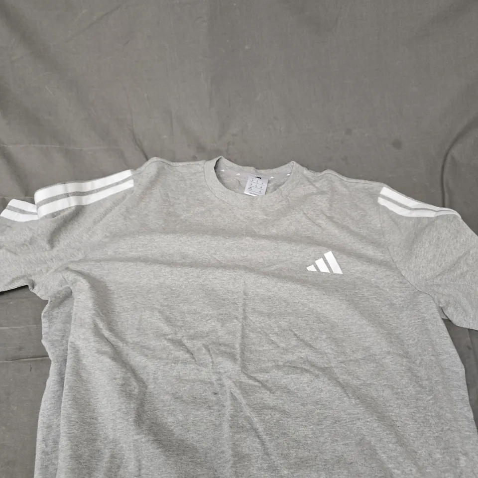 ADIDAS GREY T-SHIRT WITH WHITE STRIPES – UK XL