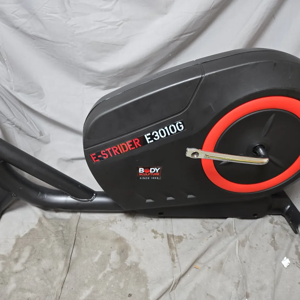 BODY SCULPTURE E-STRIDER E3010G CROSS-TRAINER