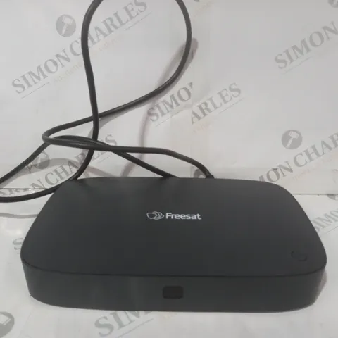 FREESAT UHD-4X-1000 TV BOX