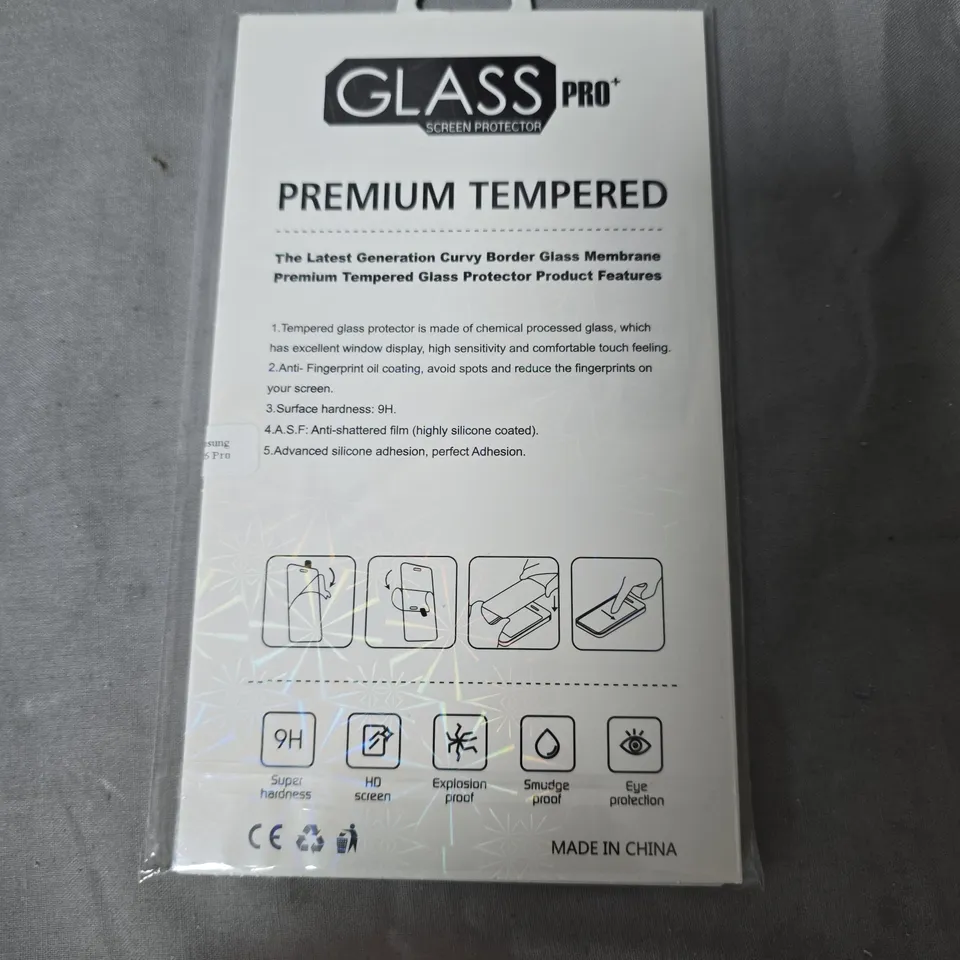 BOX OF APPROXIMATELY 80 GLASS PRO+ PREMIUM TEMPERED GLASS SCREEN PROTECTOR – HD