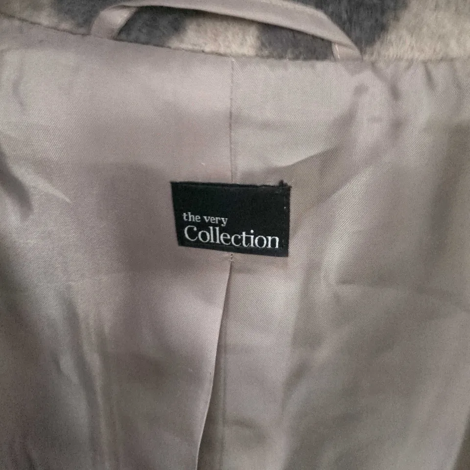 THE VERY COLLECTION LEOPARD PRINT FAUX FUR COAT – WOMEN’S, UK 16