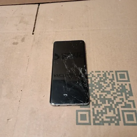 SAMSUNG GALAXY S10 SMART PHONE