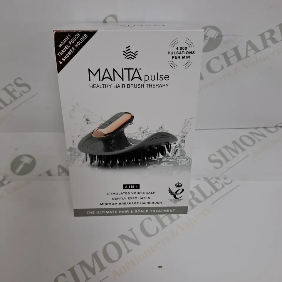 BOXED MANTA PULSE FLEXIBLE HAIRBRUSH