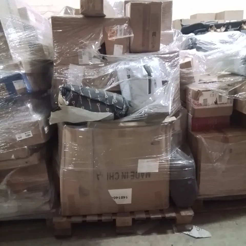 PALLET OF ASSORTED HOUSEHOLD GOODS AND PRODUCTS TO INCLUDE;TRASH CAN,WALL LAMP,BACK REST FOR OFFICE CHAIR 