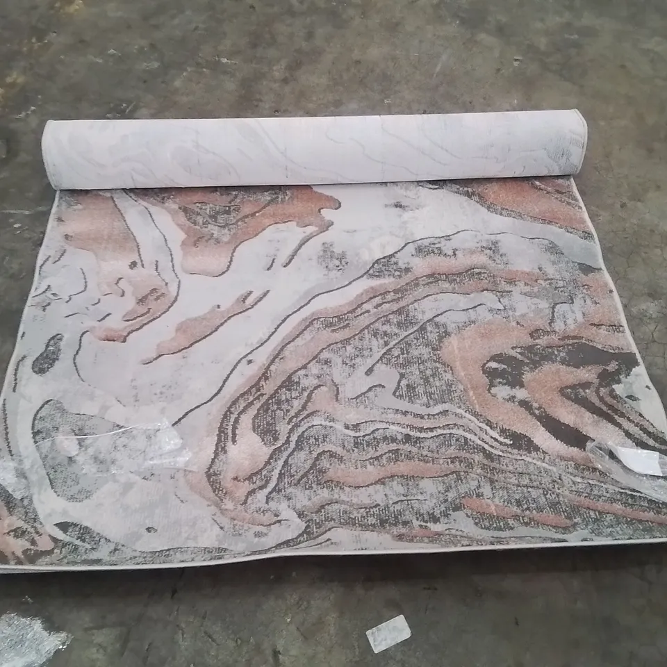 QUALITY DESIGNER AREA RUG - APPROXIMATELY 180X120CM