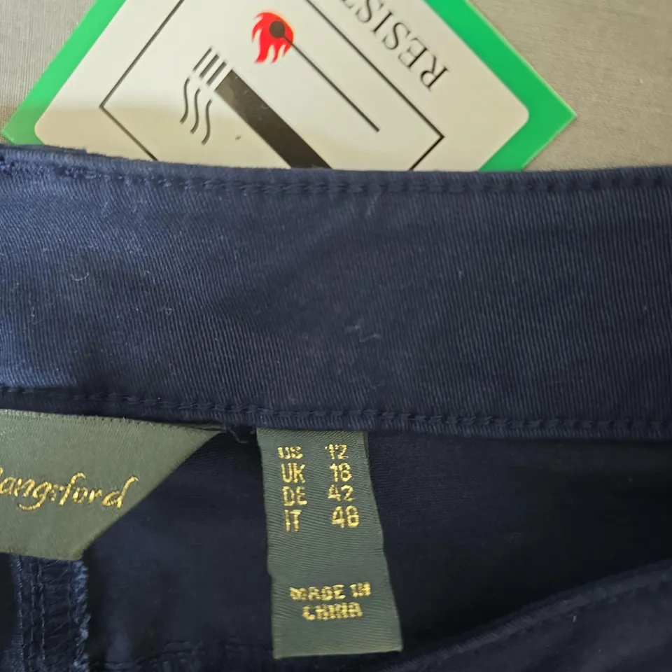 RUTH LANGFORD NAVY WOMEN'S TROUSERS, UK 16 (US 12, DE 42, IT 48) – MADE IN CHINA