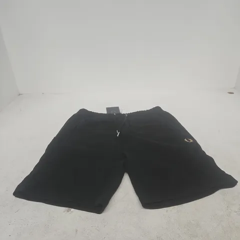 FRED PERRY BLACK TIPPED SWEAT SHORTS – SIZE M