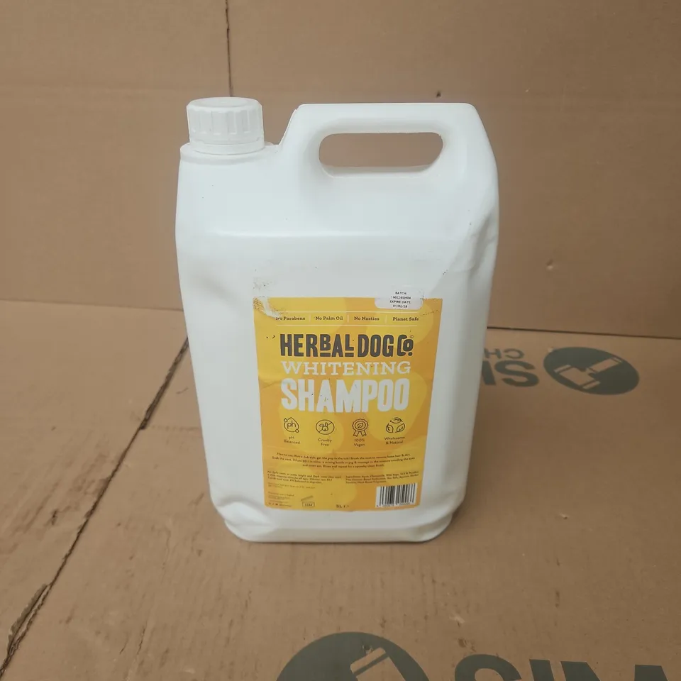 HERBAL DOG WHITENING SHAMPOO (5L)