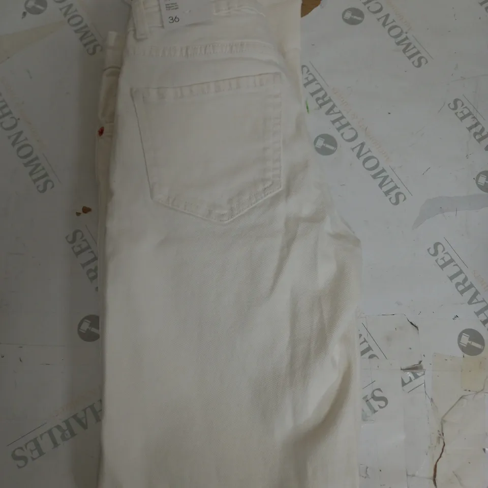 MNG STRAIGHT MID WAIST WHITE DENIM JEANS SIZE 8