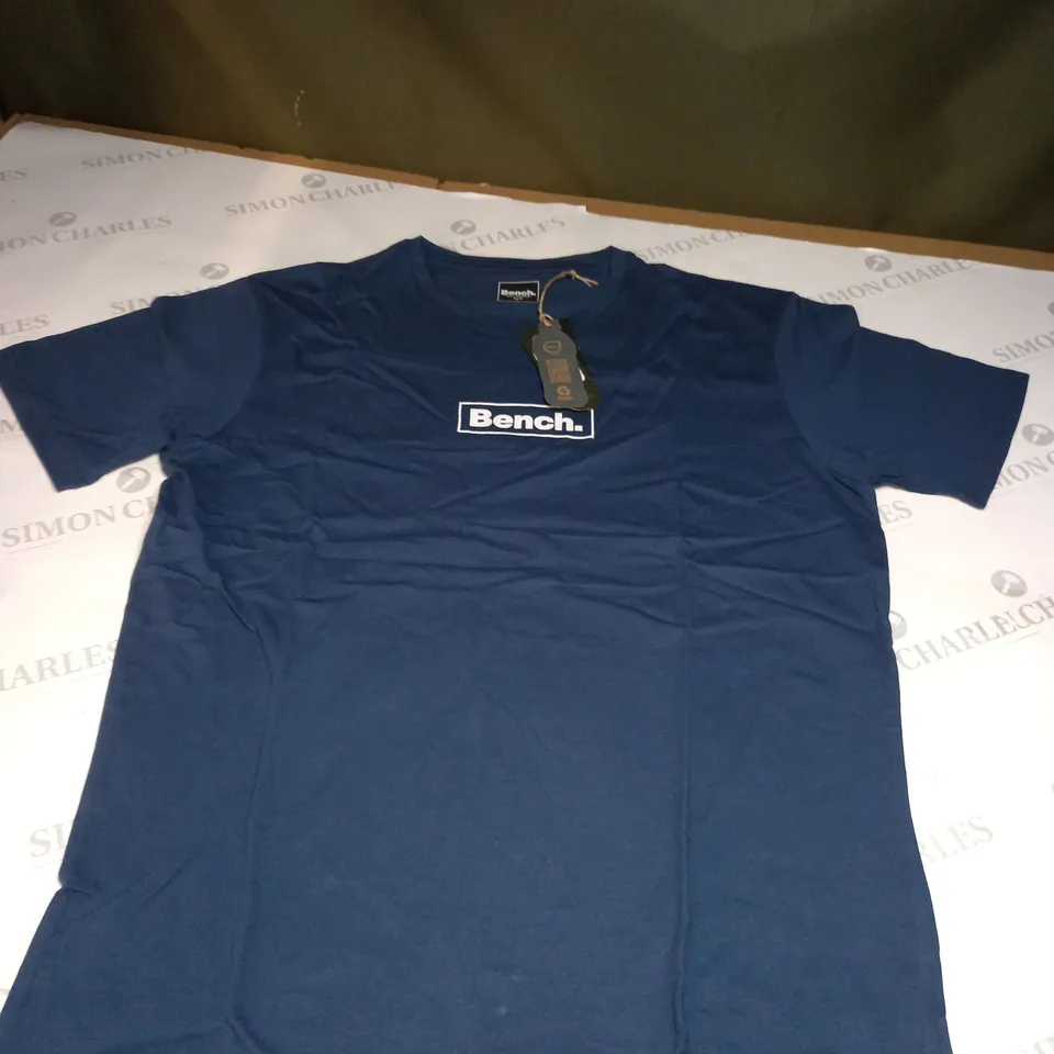 LARGE BENCH TEAL T-SHIRT 