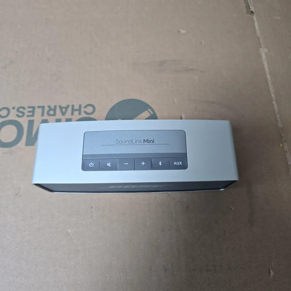 BOSE SOUNDLINK MINI BLUETOOTH SPEAKER