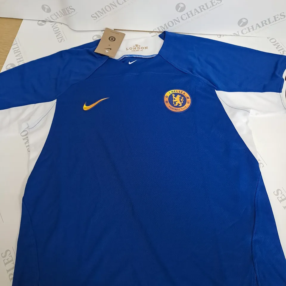 CHELSEA FC HOME SHIRT SIZE M 