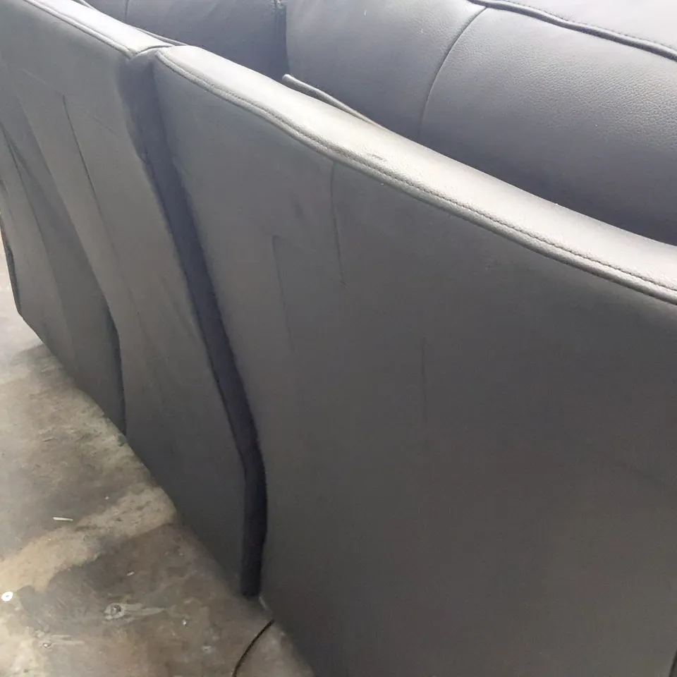 QUALITY BRITISH DESIGNER G PLAN KINGSBURY POWER RECLINING THREE SEATER SOFA CAMBRIDGE BLACK LEATHER 