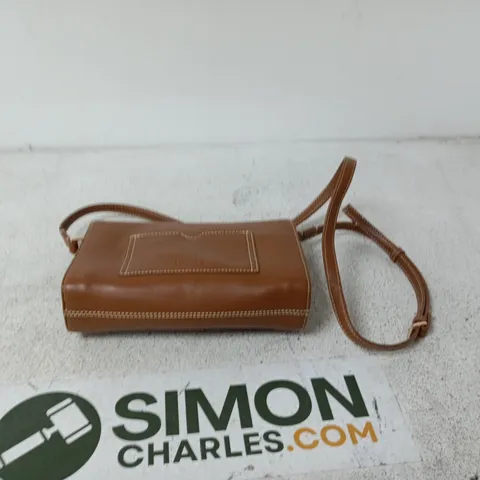 TAN LEATHER CROSSBODY BAG