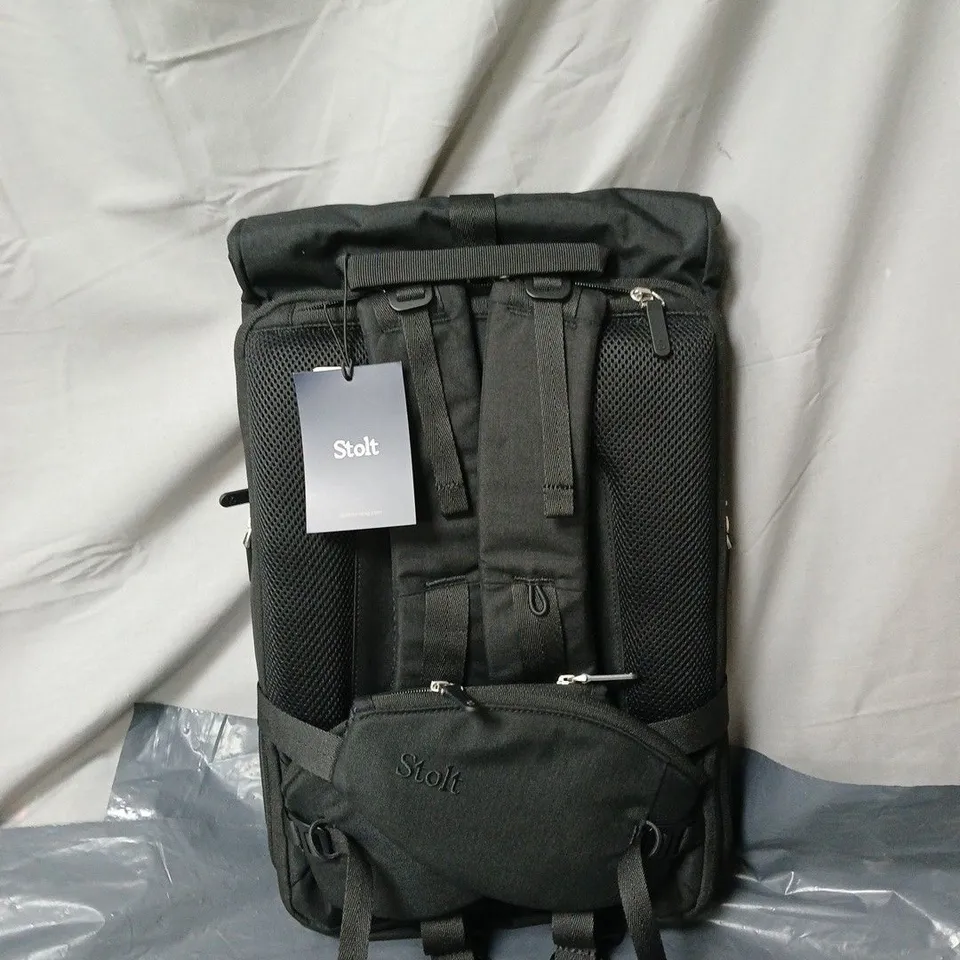 Stolt Black Backpack with Adjustable Straps